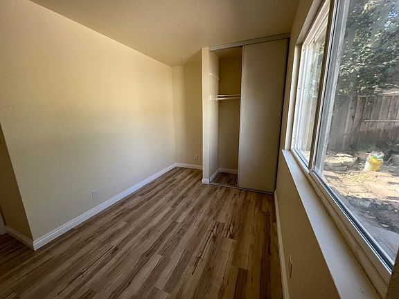 5th image of 3407 Waterman Ct