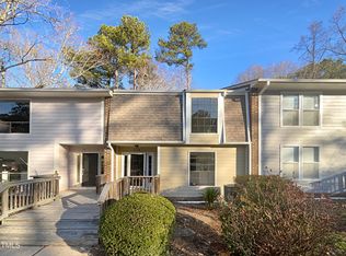 6228 Dixon Dr, Raleigh, NC 27609