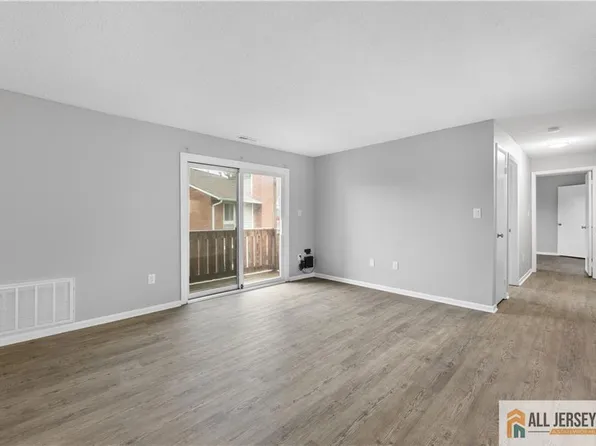 2415 Ravens Crest Dr #2415, Plainsboro, NJ 08536