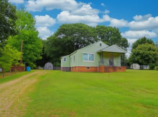 200 Tomberlin Rd, Mount Holly, NC 28120