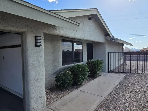 2930 Cork Ln #B, Lake Havasu City, AZ 86406