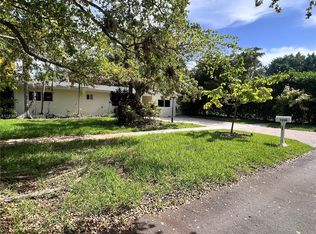 7350 SW 96th St, Pinecrest, FL 33156