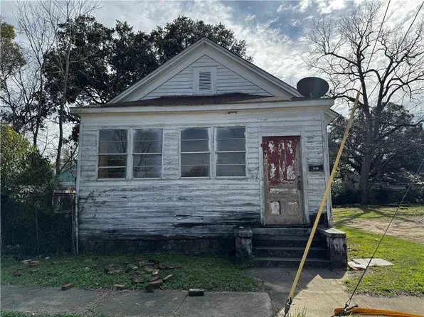 1003 Oak St, Mobile, AL 36604