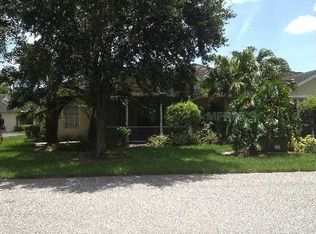 1246 Red Oak Ln, Pt Charlotte, FL 33948