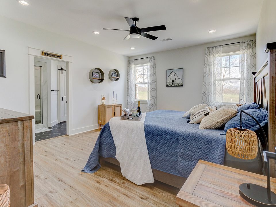 13th image of this home