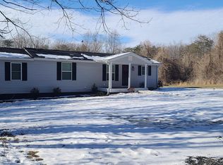 2407 Chopping Rd, Mineral, VA 23117