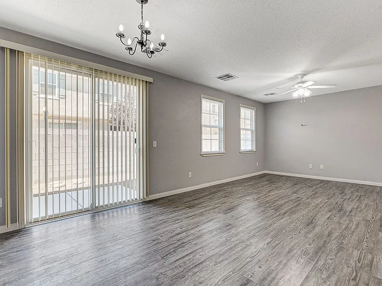 3909 Sweet Pine St #102 — Photo 16