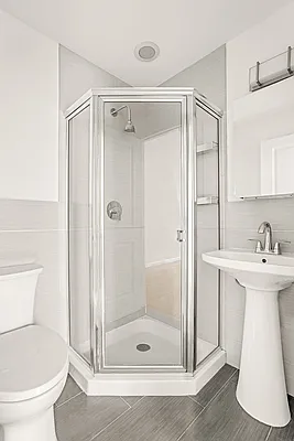 Rented by Corcoran | media 12