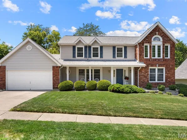 3523 Brookwood Cir, Saint Charles, MO 63301