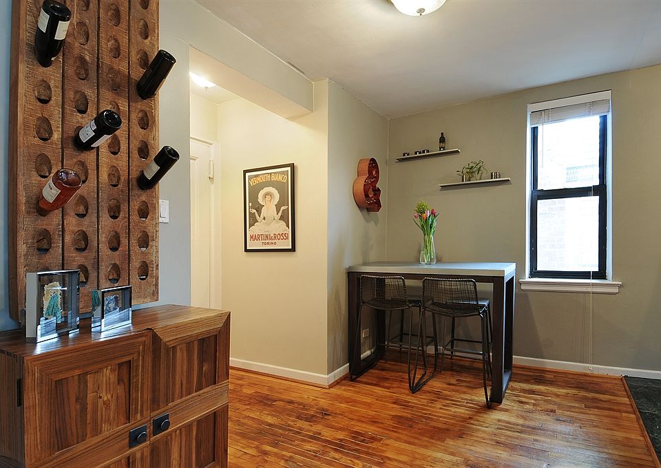 1st image of 305-313 W 18th St #5H