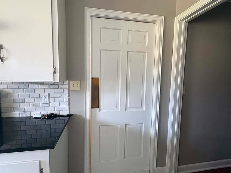 2421 S Boston Ave — Photo 38
