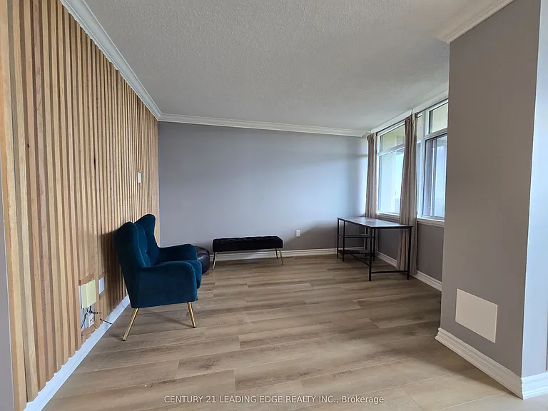 3100 Kirwin Ave #1007 — Photo 5