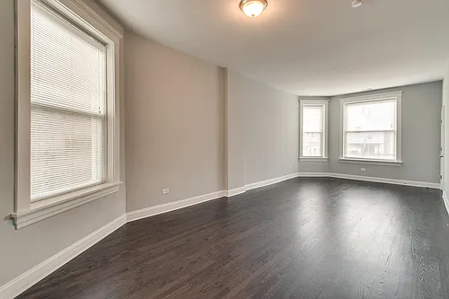 3017 W Belden Ave #3 Photo 1