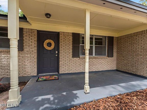 3rd image of 6150 DEEPWOOD Drive E