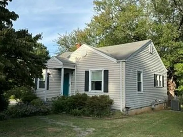 1001 Forest St, Reidsville, NC 27320