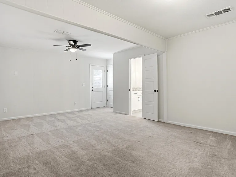 209 Westfork Dr — Photo 8