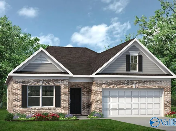 13907 Hill Place Ln, Athens, AL 35611