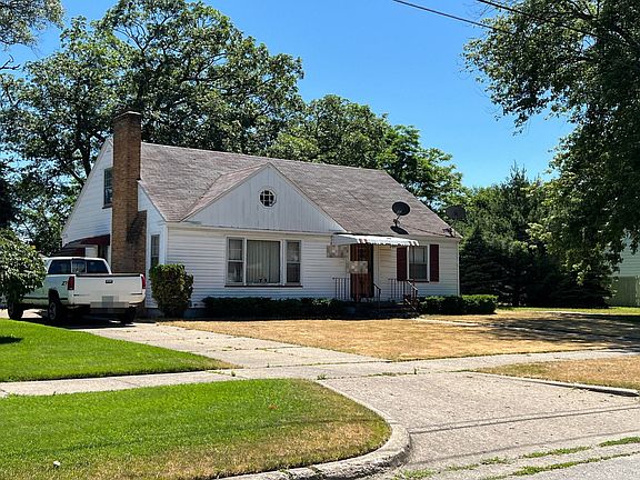 3rd image of 873 Allen Ave