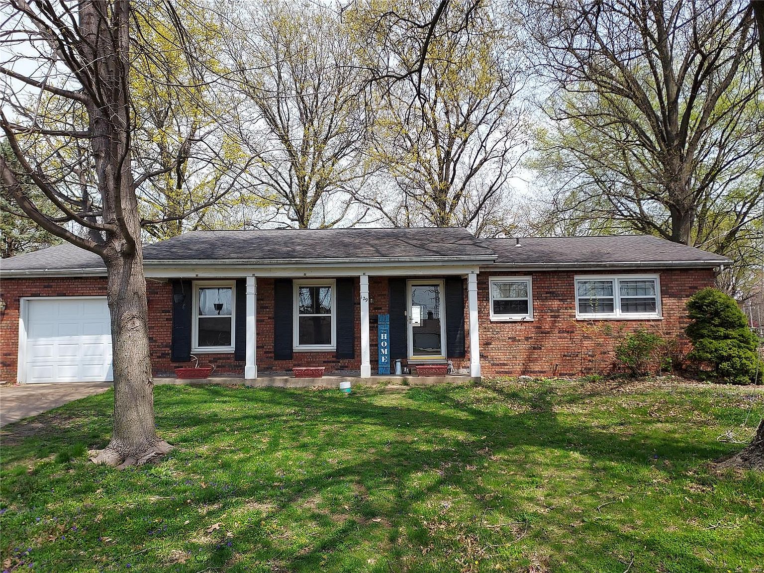 129 Donna Dr, Hartford, IL 62048 Zillow