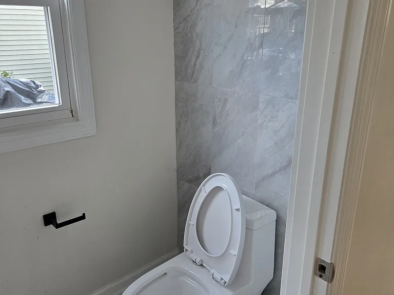 13 Vermont Ave — Photo 30