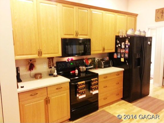3rd image of 6928 SW 84th Dr