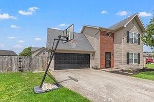 1st image of 200 Baybrook Cir