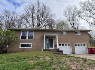(Undisclosed Address), Canton, OH 44708