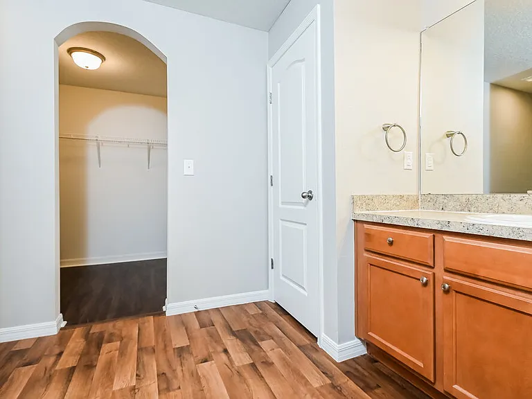 720 Chatham Walk Dr — Photo 11