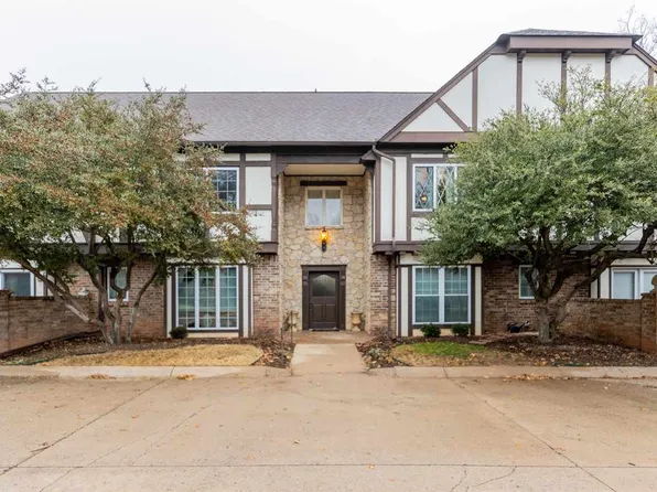 24 Brentwood Dr, Stillwater, OK 74075