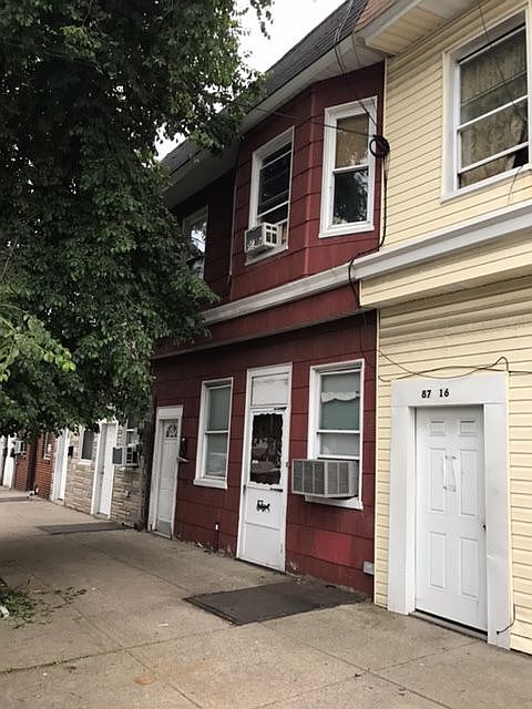 1st image of 8718 118th St