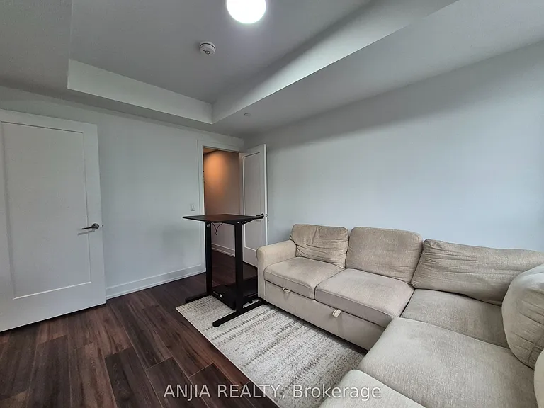 8 Cedarland Dr #321 — Photo 22