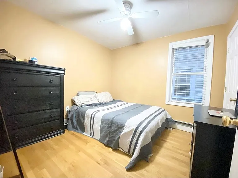 4 O St #1 — Photo 6