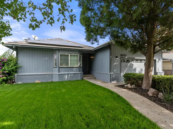 3007 Riverside Dr, Riverbank, CA 95367