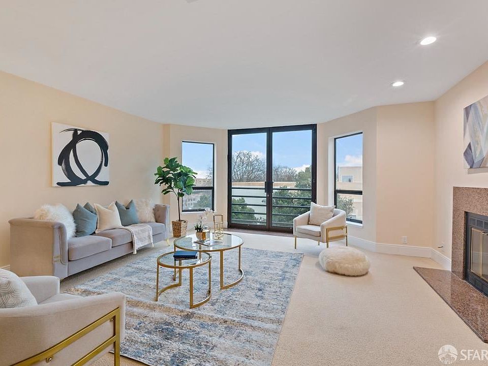 1st image of 37 Midway St APT 3