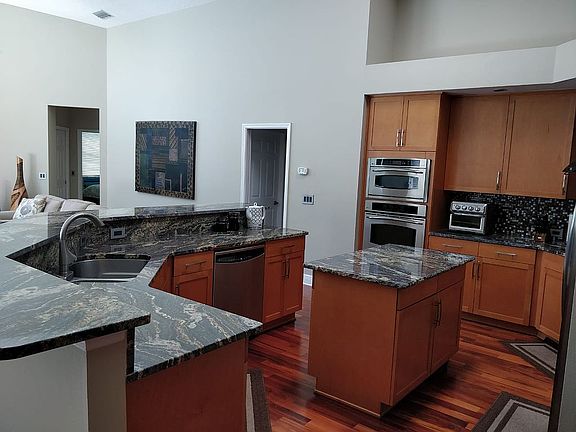 Gourmet Kitchen