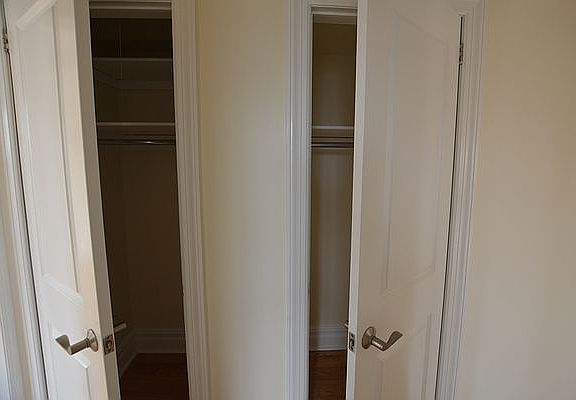 4th image of 95 Christopher St APT 15B