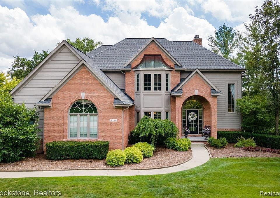 8285 Brookstone Ln Clarkston MI 48348 Zillow