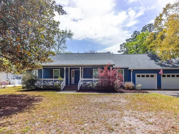 393 Crooked Oak Dr., Pawleys Island, SC 29585