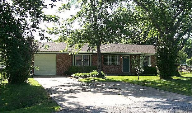 1st image of 129 Quail Dr