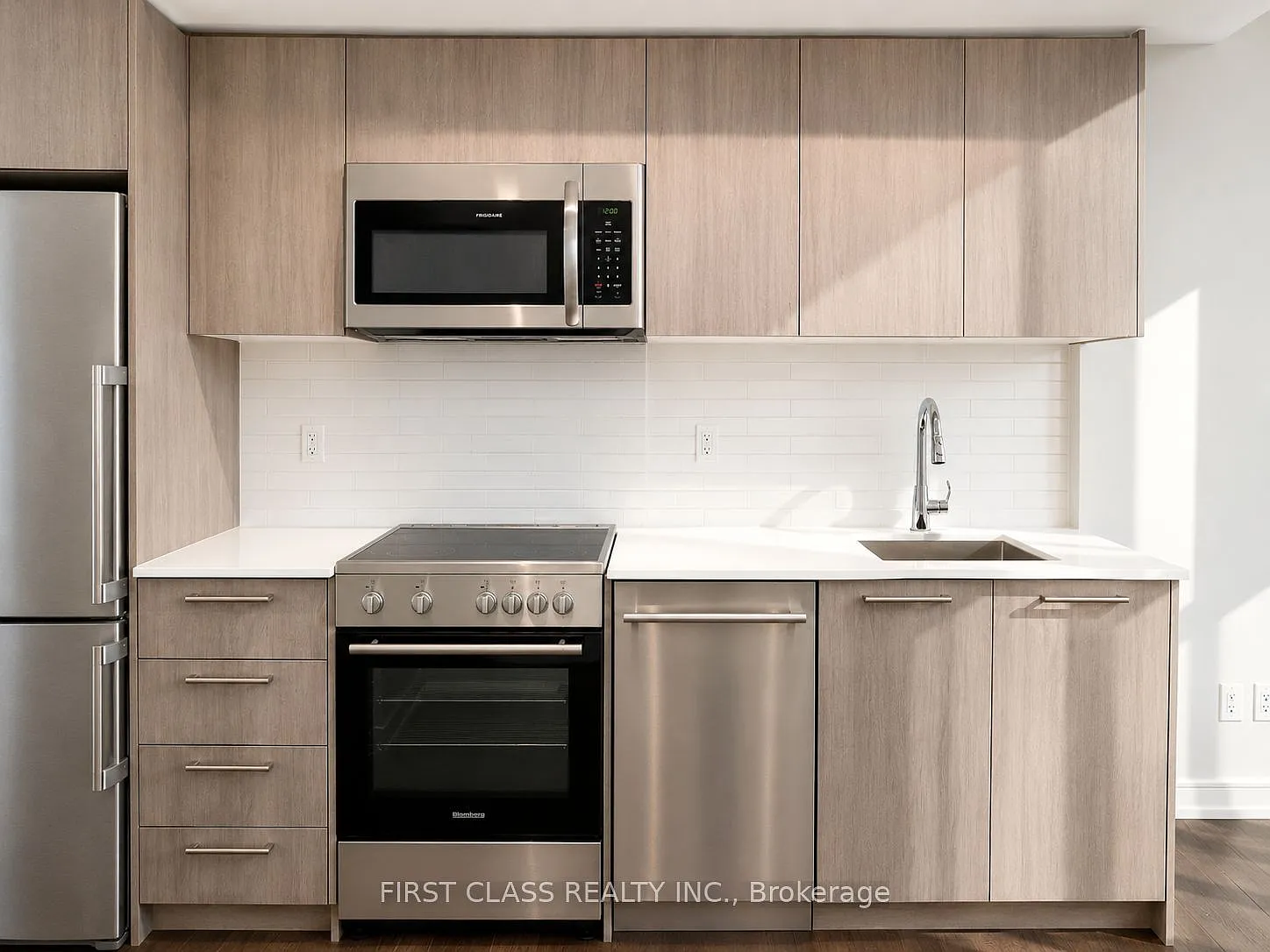 1 bed, $2,330 — Photo 3