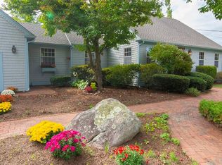770 Tuckertown Rd, South Kingstown, RI 02879