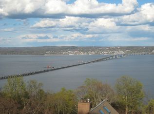 51 Tweed Blvd, Nyack, NY