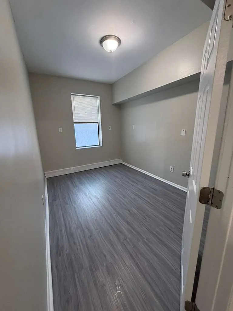 2 bed, 800 sqft, $1,795 — Photo 3