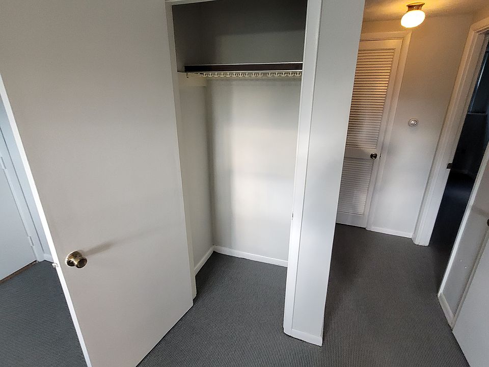 LR closet and Hallway