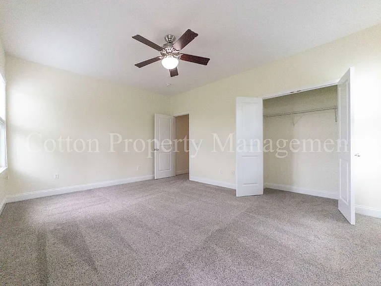 7445 Darius Dr — Photo 30