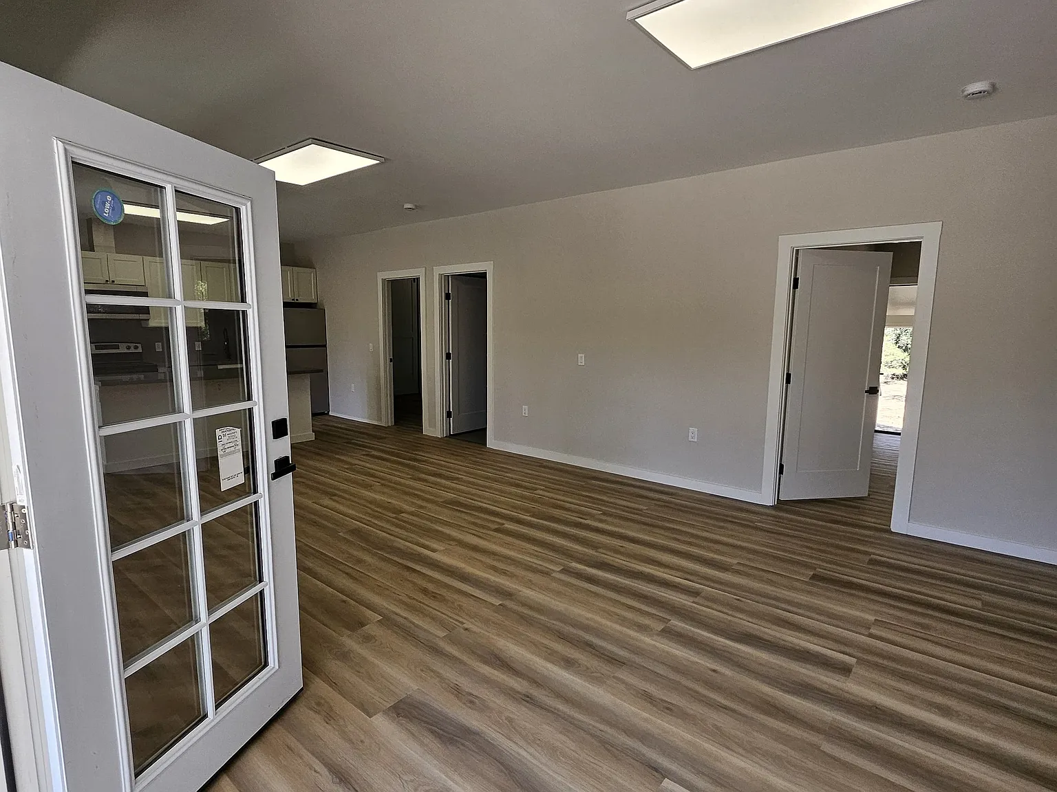2 bed, 1275 sqft, $2,388 — Photo 2