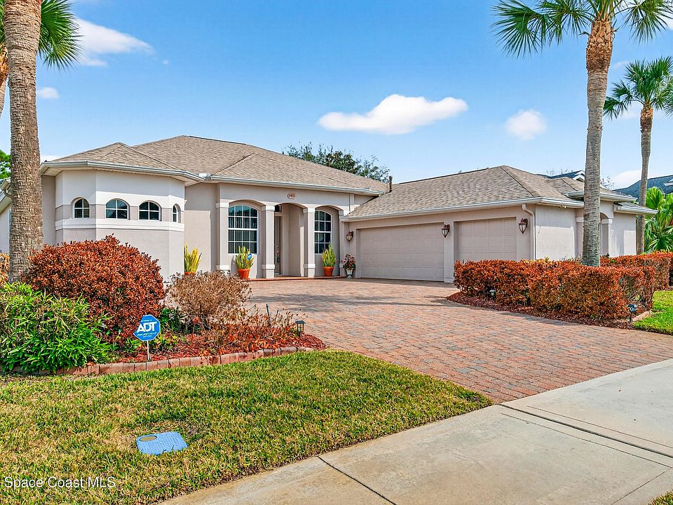 1st image of 5911 Herons Landing Dr