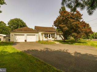 434 Etra Perrineville Rd, East Windsor, NJ 08520