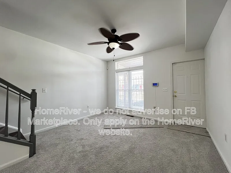 2 bed, 1.5 bath, 1219 sqft, $1,875 — Photo 3