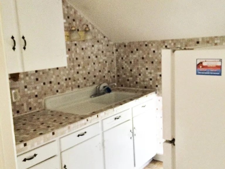 133 E 1st Ave #3 — Photo 12